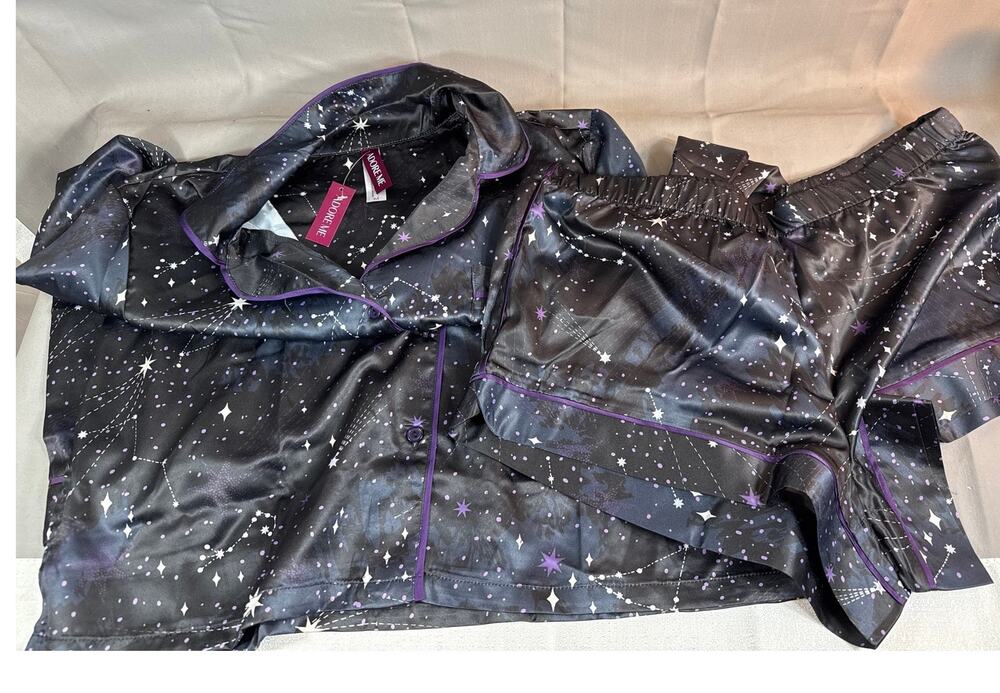 Adore Me women size Medium pajama set NWT